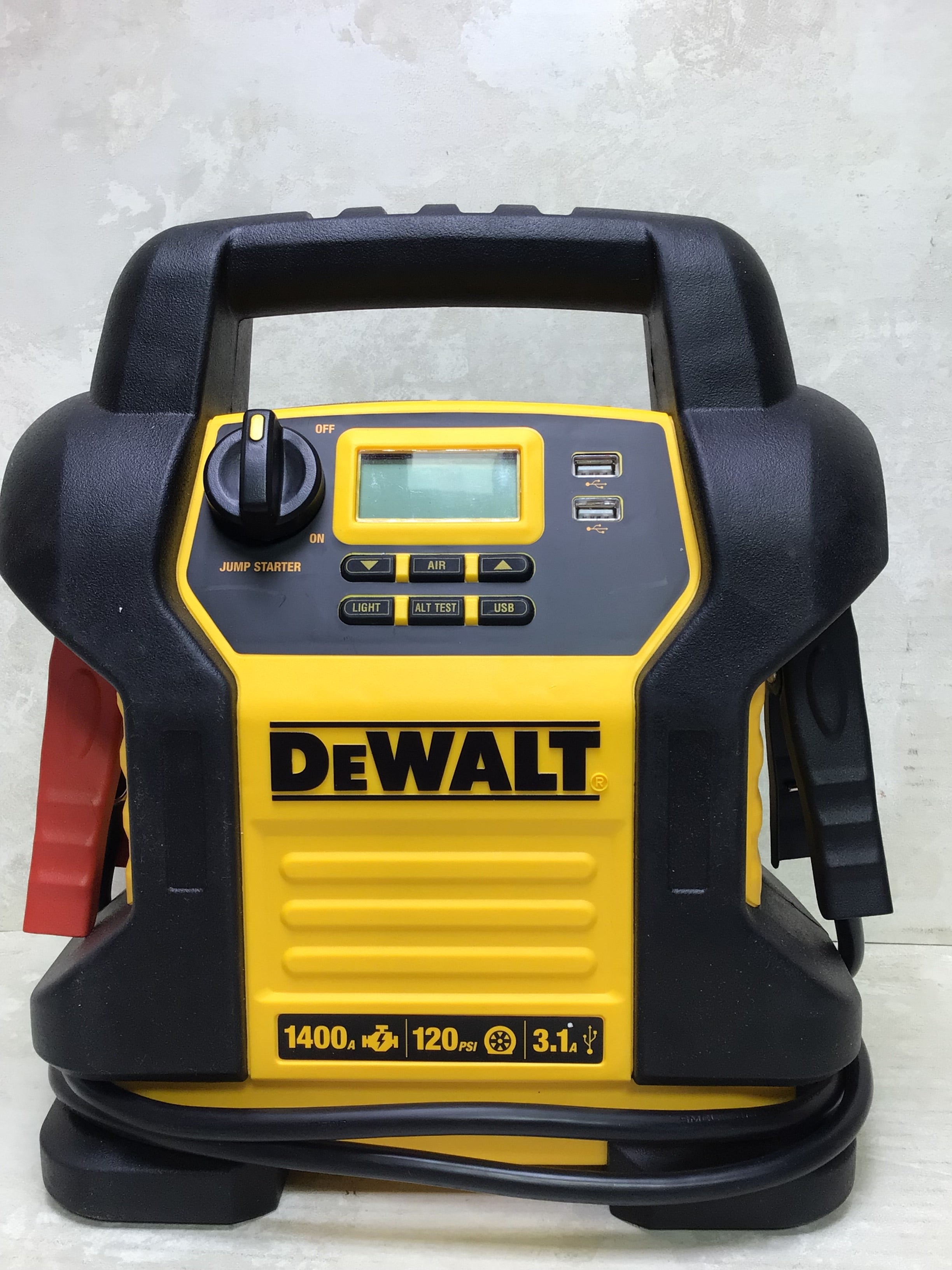 Dewalt DXAEJ14 Jump Starter Pack 1400 Peak/700 Amps **TESTED** (7694412546286)